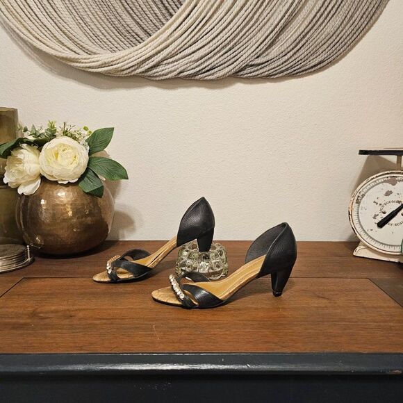 Dumond Rhinestone Kitten Heels Sz 36 (US 5.5) - Picture 3 of 9